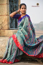 Load image into Gallery viewer, Sea Green Kotpad Tussar Cotton Saree with Ganga Jamuna Border