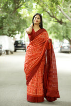 Load image into Gallery viewer, Handloom Sambalpuri Cotton Saree with Tribal Design and Maroon Border – Pasapali