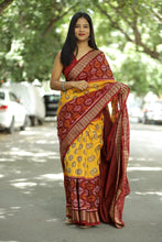 Load image into Gallery viewer, Odisha handloom saree with Tree of Life buttas, Phula Ikat body, and golden woven border – Pasapali
