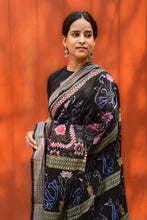 Load image into Gallery viewer, Traditional Odisha handloom black saree with Ikat lotus and peacock motifs – Pasapali