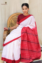 Load image into Gallery viewer, Bhargavi Sambalpuri cotton saree folded — white and red colour with fish motif border, GI certified, Pasapali Odisha