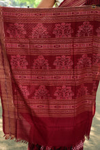 Load image into Gallery viewer, Pallu close-up: flower, stripes and traditional ikat patterns on black Sambalpuri mercerized cotton Pasapali saree from Odisha.