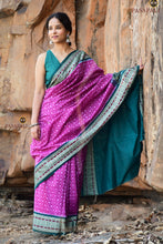 Load image into Gallery viewer, Kumudini Purple Pink Sambalpuri cotton saree — full view, Bandha double ikat, fish border, Plula pallu. Pasapali.