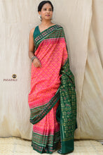 Load image into Gallery viewer, Diamond geometric body pattern detail of Mangala Sambalpuri cotton saree — Bandha double ikat, Pasapali