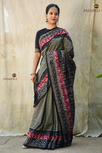 Load image into Gallery viewer, Pasarekha Grey Sambalpuri Handloom saree full view showing 5.40m length and black secondary colour contrast — Pasapali