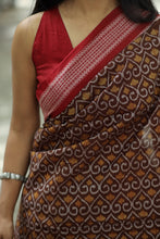 Load image into Gallery viewer, Ashwaroha - Sambalpuri Saree with Ashwa Bandha Motif