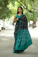 Load image into Gallery viewer, Black Mercerized Cotton Sambalpuri Saree with Geometric Floral Ikat – Pasapali