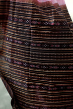 Load image into Gallery viewer, Komalika- Pink Phoda Kumbha Saree with temple Border & Fish Ikat Pallu – Pasapali