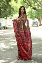 Load image into Gallery viewer, Ashwaroha - Sambalpuri Saree with Ashwa Bandha Motif