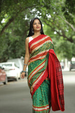 Load image into Gallery viewer, Haripriya - Sambalpuri Saree with Mini Phool Buti & Petal Motif