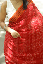 Load image into Gallery viewer, Mercerized Cotton Sambalpuri Saree Gaja Bandha Red & Orange - Pasapali