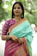 Load image into Gallery viewer, Hydrangea - Phoda kumbha Silk Saree | Pasapali