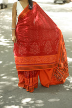 Load image into Gallery viewer, Mercerized Cotton Sambalpuri Saree Gaja Bandha Red & Orange - Pasapali