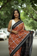 Load image into Gallery viewer, Rust Pasapalli Sambalpuri Saree with Floral Ikat and Grid Pattern - Pasapali