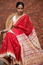 Load image into Gallery viewer, Sharvari Phoda Kumbha border close-up — interlocking technique, red and beige Sambalpuri saree