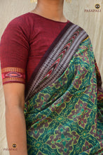 Load image into Gallery viewer, Vanalata Sambalpuri Bandha saree full length flat view — green mercerized cotton, Pasapali handloom Odisha