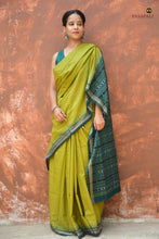 Load image into Gallery viewer, Pallu close-up of Vanasri Sambalpuri cotton saree showing ikat stripe pattern in green and dark green — Bandha double ikat by Pasapali