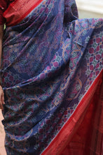 Load image into Gallery viewer, Exquisite Sambalpuri saree with enchanting multicolor jhoti motifs across the body and red Ikat pallu
