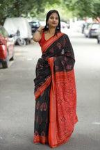Cotton Sambalpuri Saree with Floral Ikat & Rudraksha Border – Pasapali