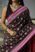 Load image into Gallery viewer, Pasapalli handloom saree symbolizing Odisha weaving heritage with modern elegance
