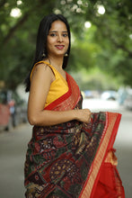 Load image into Gallery viewer, Traditional Odisha Ikat saree in brown and red with intricate woven motifs – Pasapali
