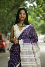Load image into Gallery viewer, Handmade Traditional Odisha Bandha cotton saree in purple with Phoda Kumbha temple design – Pasapali
