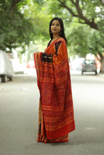 Load image into Gallery viewer, Handwoven Sambalpuri cotton saree with intricate floral designs and rich red Ikat pallu – Pasapali
