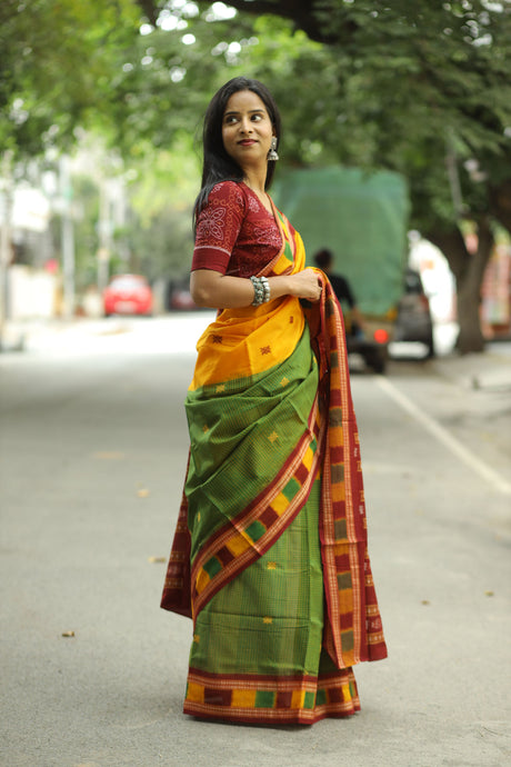 Half yellow and half mehendi check Sambalpuri cotton saree with maroon ikat pallu – Pasapali