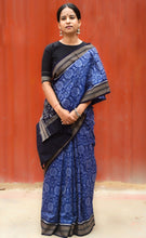 Load image into Gallery viewer, Mercerized Cotton Sambalpuri Saree with Phula Ikat Motif – Pasapali
