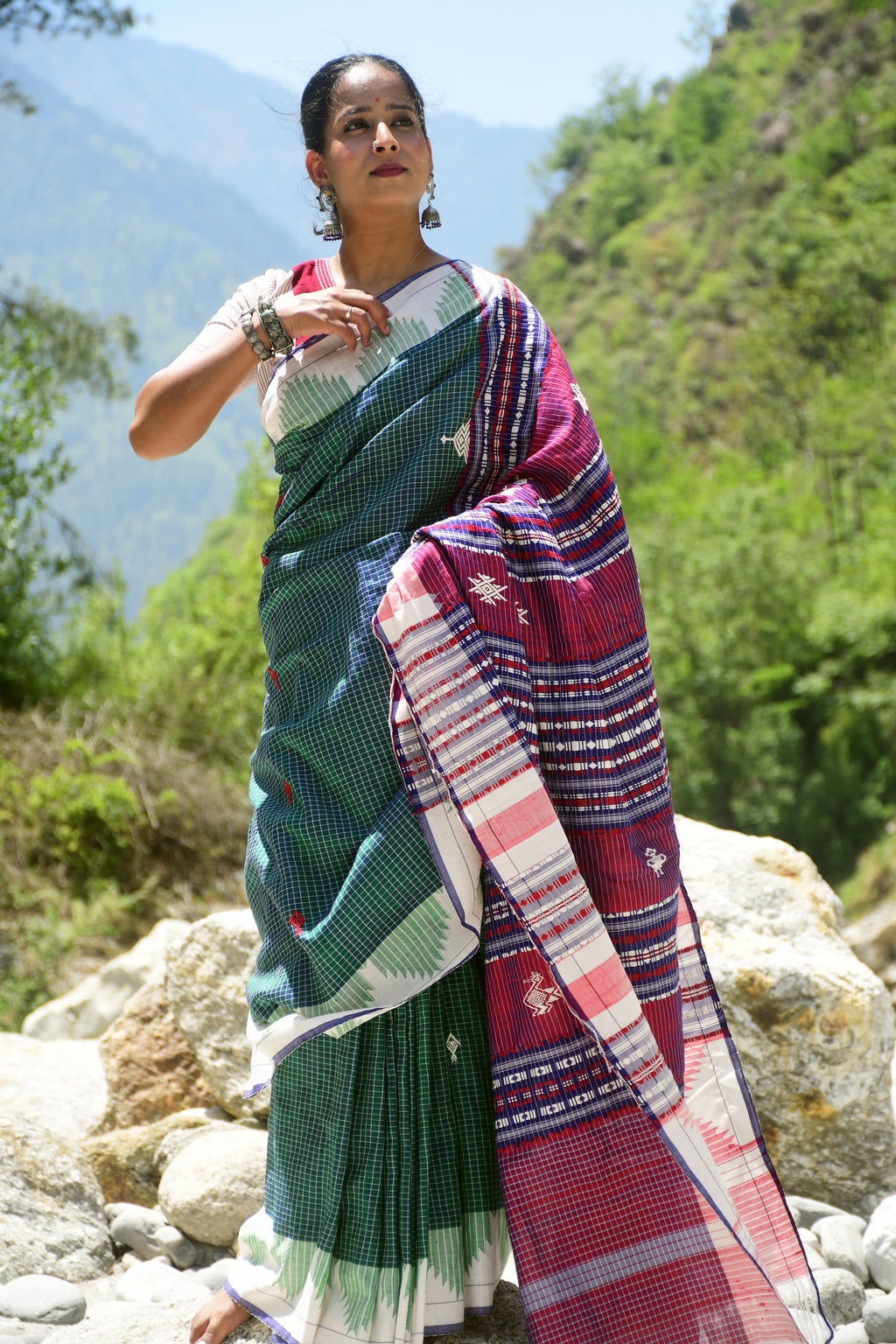 Vanyara — Green Kotpad Saree | Tussar Cotton Silk | Natural Dye | Pasapali