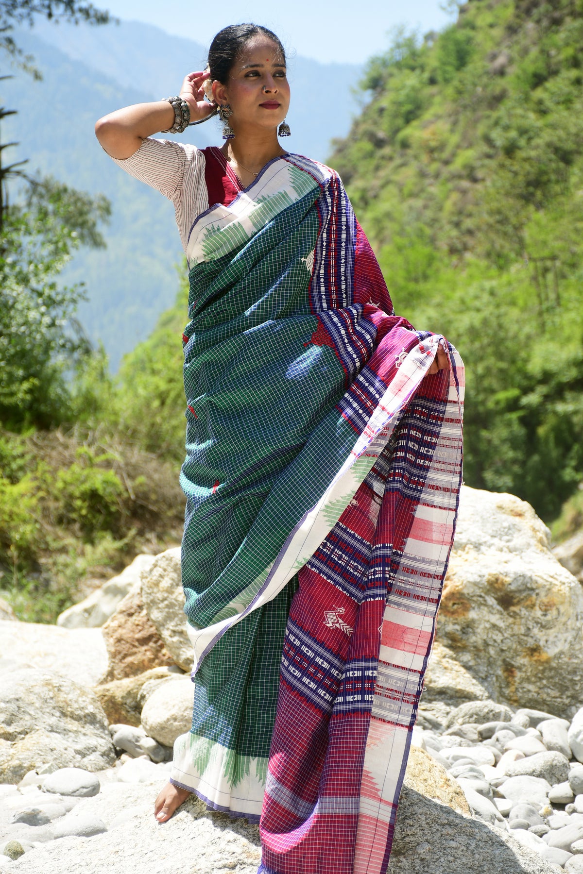Vanyara — Green Kotpad Saree | Tussar Cotton Silk | Natural Dye | Pasapali
