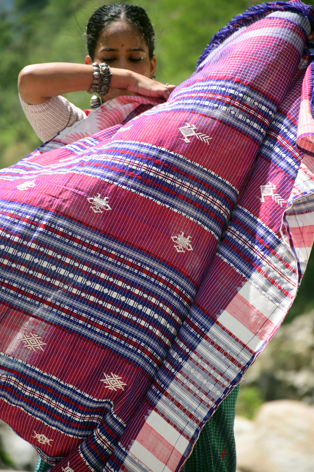 Vanyara — Green Kotpad Saree | Tussar Cotton Silk | Natural Dye | Pasapali