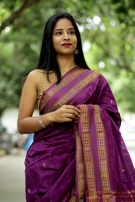 Dark Purple Mulberry Silk Sambalpuri Saree with Golden Tissue Phoda Kumbha Border – Pasapali