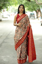 Load image into Gallery viewer, Mercerized Cotton Sambalpuri Saree in peach-orange with Bindi motifs and red Rudraksha border – Pasapali
