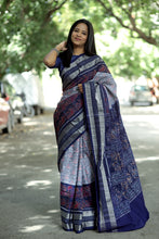 Load image into Gallery viewer, Mercerized Cotton Sambalpuri Saree in royal blue with silver fish border and floral motifs – Pasapali
