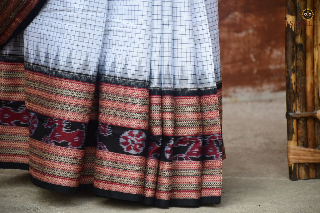 Sachipar Khajur Border|White Sambalpuri Mercerized Cotton Saree | Pasapali