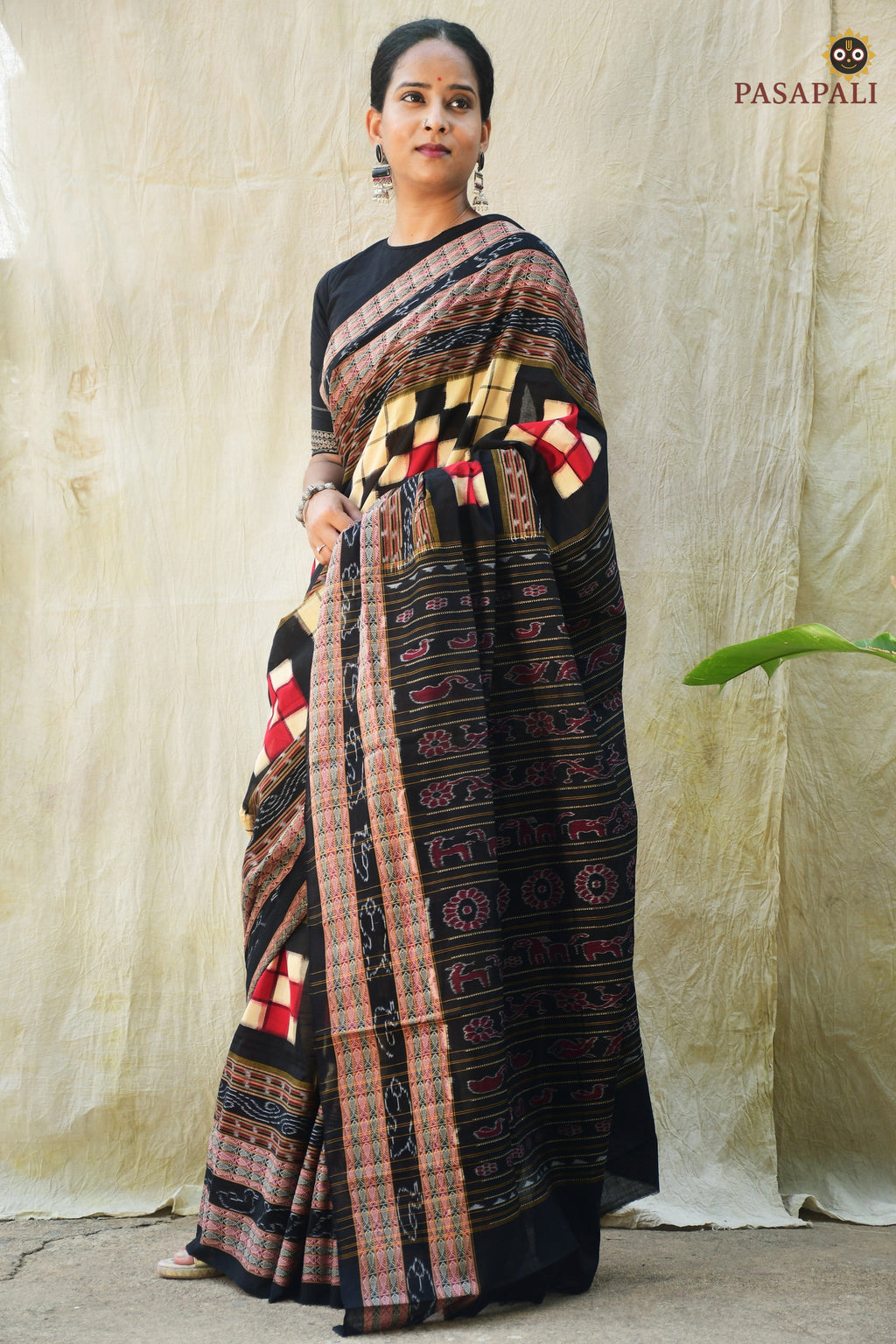 Bichitrapuri Cream Sambalpuri Mercerized Cotton Saree | Pasapali