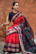 Load image into Gallery viewer, Sachipar in Black pallu with duck and elephant motifs — Sambalpuri Bandha ikat saree — Pasapali Odisha
