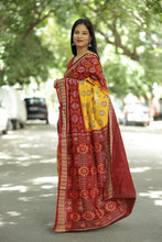 Load image into Gallery viewer, Traditional Bandha Ikat Sambalpuri saree in maroon with symbolic tree motifs and fish border – Pasapali
