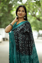 Load image into Gallery viewer, Traditional Ikat Saree in Black and Green showing Geometric Weave – Pasapali
