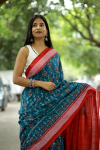 Load image into Gallery viewer, Traditional Odisha handloom teal saree with tribal motifs and red contrast pallu – Pasapali
