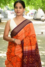 Load image into Gallery viewer, Close-up of deep maroon Rudraksha border on orange Sambalpuri mercerized cotton saree, Bhulia handloom, Pasapali.
