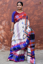 Load image into Gallery viewer, Adrika Kotpad cotton saree front drape — off-white with red-blue phoda kumbha interlocking border, Pasapali
