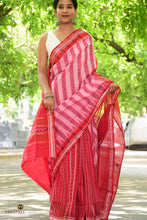 Load image into Gallery viewer, Front drape of pink Sambalpuri cotton saree with red ikat stripes and rudraksha border by Pasapali Bhulia weavers
