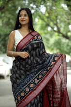 Load image into Gallery viewer, [Mercerized Cotton] Sambalpuri Saree in Black with Mayura Pankh &amp; Pasapalli Motifs – Pasapali.
