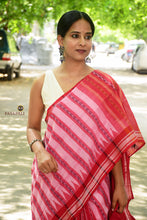 Load image into Gallery viewer, Body weave detail of pink Sambalpuri double ikat cotton saree showing warp and weft alignment by Pasapali
