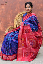 Load image into Gallery viewer, Rudraksha and lotus motif border close-up — Charulata authentic Sambalpuri handloom saree from Pasapali.
