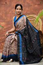 Load image into Gallery viewer, Chitralekha folded saree – light brown Sambalpuri cotton saree with black blue accents, Pasapali handloom
