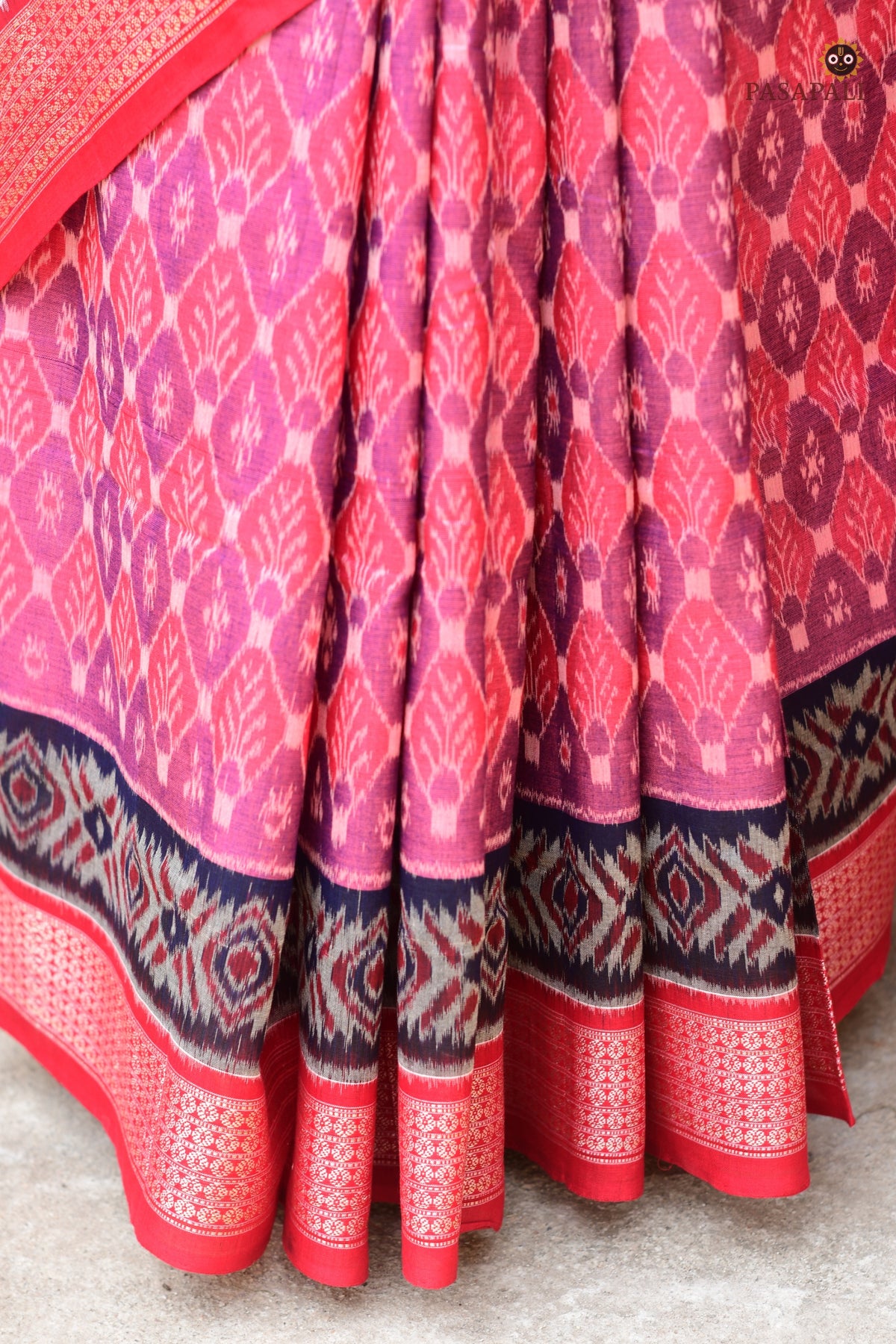 Handloom drape view of Damayanti pink Sambalpuri Bandha saree with Bhulia weave detail, Pasapali Odisha