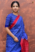 Load image into Gallery viewer, Fish motif detail along border of Devyani Sambalpuri Bandha saree — Bhulia weavers, Odisha, Pasapali
